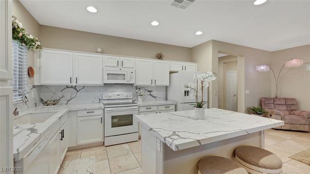 5465 Finestra Street, Pahrump, NV 89061