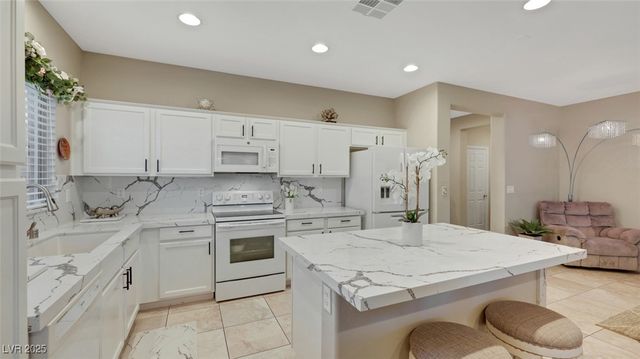 5465 Finestra Street, Pahrump, NV 89061