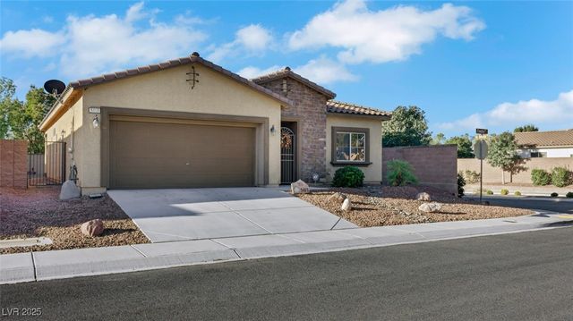 5465 Finestra Street, Pahrump, NV 89061
