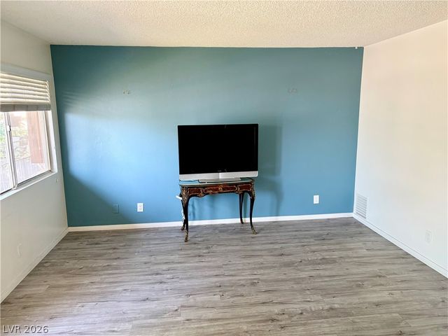 312 Orland Street 62, Las Vegas, NV 89107