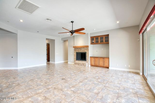 9909 S 6TH Place, Phoenix, AZ 85042