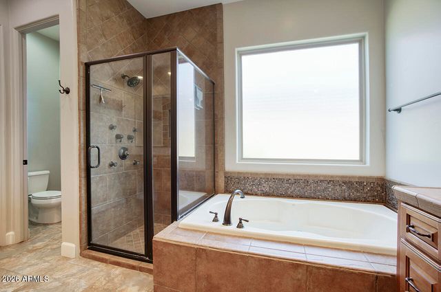 9909 S 6TH Place, Phoenix, AZ 85042