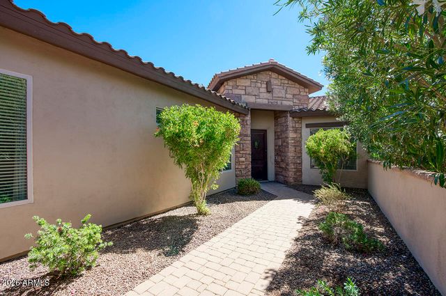 9909 S 6TH Place, Phoenix, AZ 85042