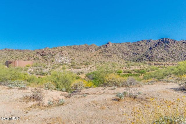 9909 S 6TH Place, Phoenix, AZ 85042