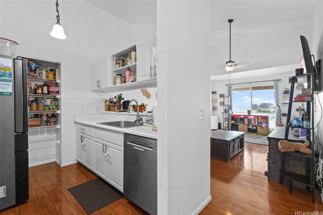 92-1202 Palahia Street Q201, Kapolei, HI 96707