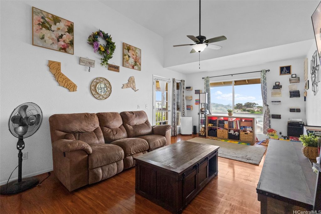 92-1202 Palahia Street Q201, Kapolei, HI 96707