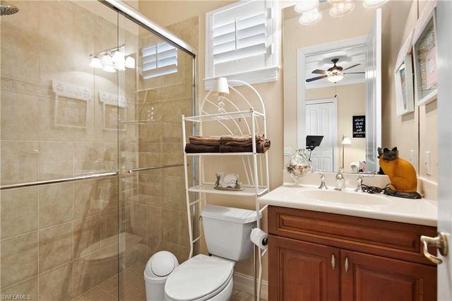 5038 Rustic Oaks CIR, Naples, FL 34105