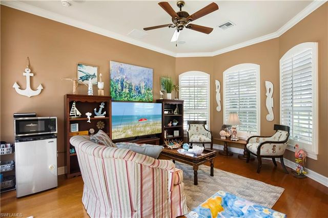 5038 Rustic Oaks CIR, Naples, FL 34105