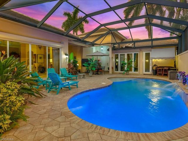5038 Rustic Oaks CIR, Naples, FL 34105