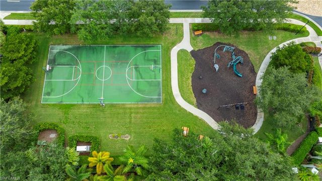 5038 Rustic Oaks CIR, Naples, FL 34105