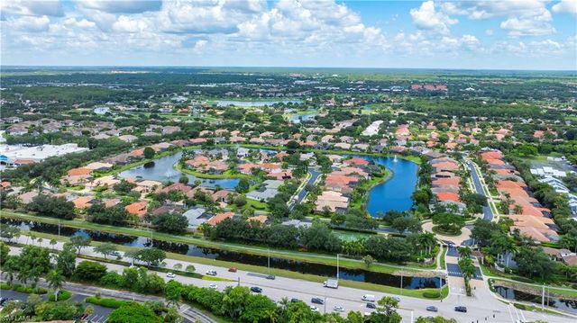 5038 Rustic Oaks CIR, Naples, FL 34105