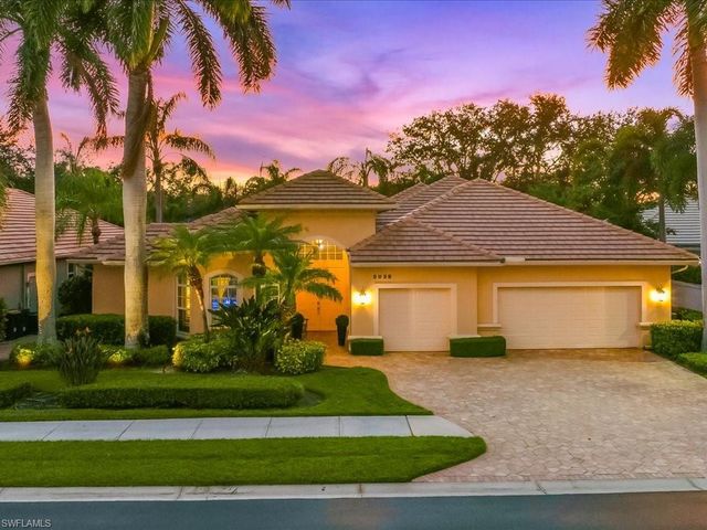 5038 Rustic Oaks CIR, Naples, FL 34105