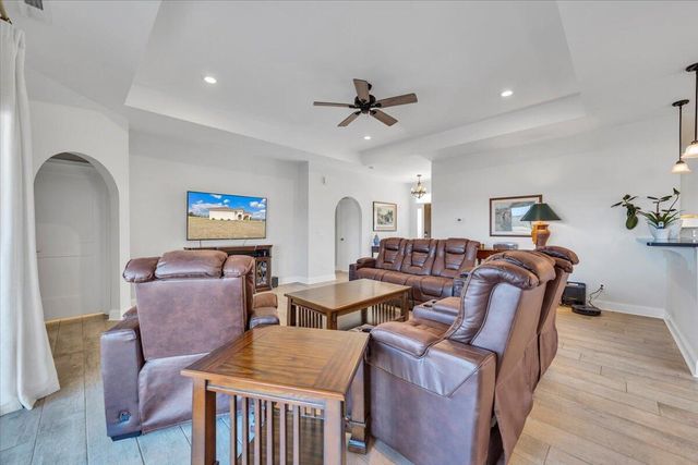 26 Royal Tern ST, Wirtz, VA 24184