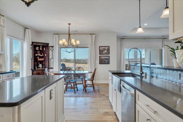 26 Royal Tern ST, Wirtz, VA 24184