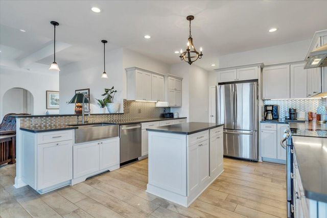 26 Royal Tern ST, Wirtz, VA 24184