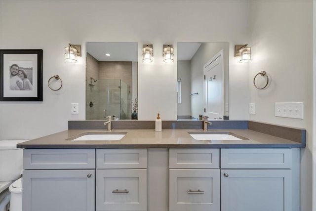 26 Royal Tern ST, Wirtz, VA 24184