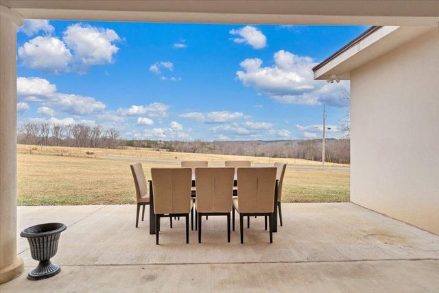 26 Royal Tern ST, Wirtz, VA 24184