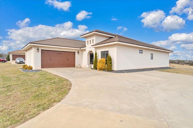 26 Royal Tern ST, Wirtz, VA 24184