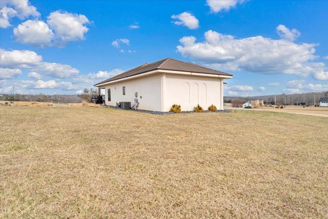 26 Royal Tern ST, Wirtz, VA 24184