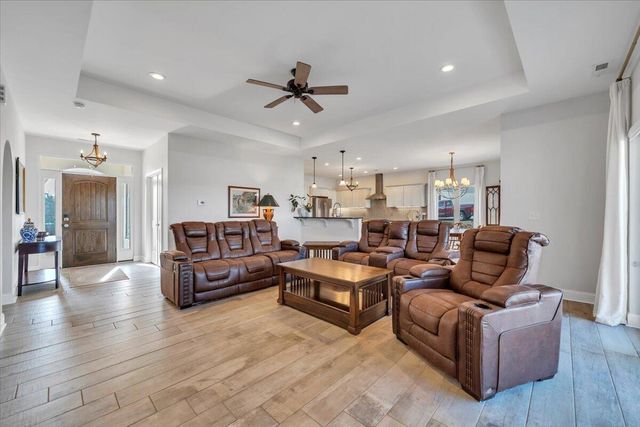 26 Royal Tern ST, Wirtz, VA 24184