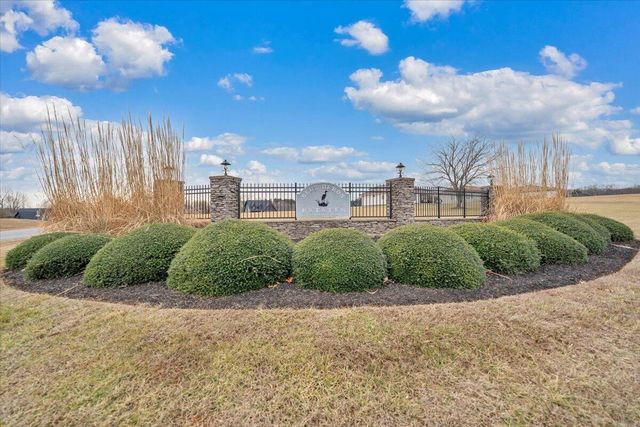 26 Royal Tern ST, Wirtz, VA 24184