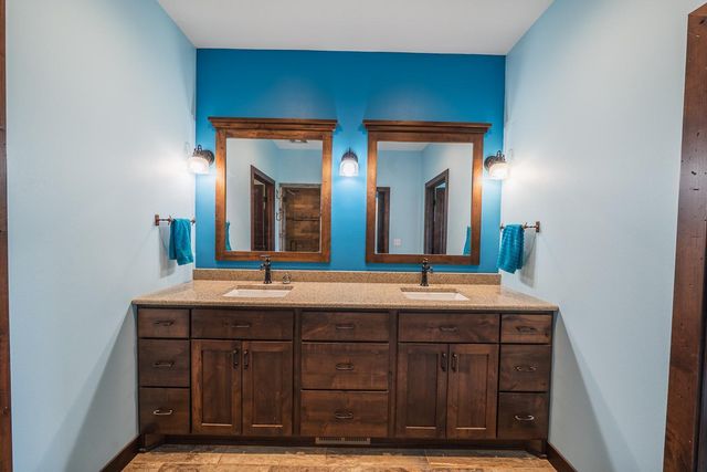 17131 Kelcy Lane, Detroit Lakes, MN 56501