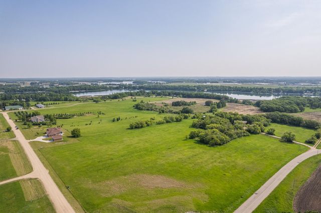 17131 Kelcy Lane, Detroit Lakes, MN 56501