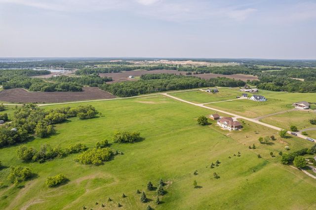 17131 Kelcy Lane, Detroit Lakes, MN 56501