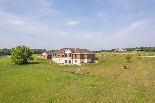 17131 Kelcy Lane, Detroit Lakes, MN 56501