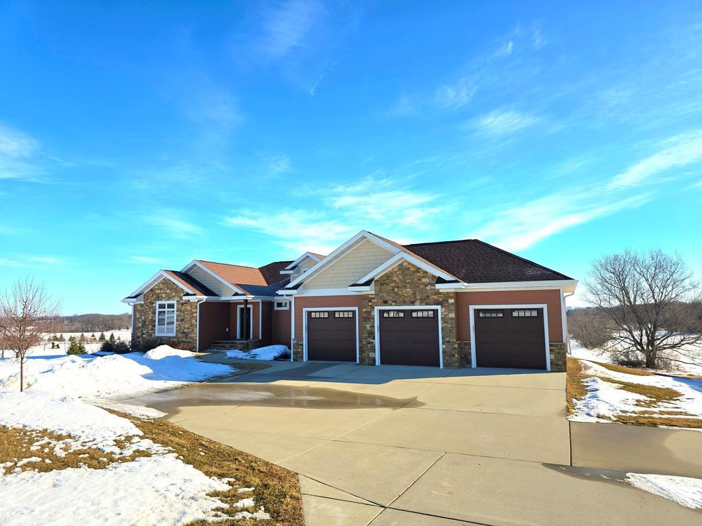 17131 Kelcy Lane, Detroit Lakes, MN 56501