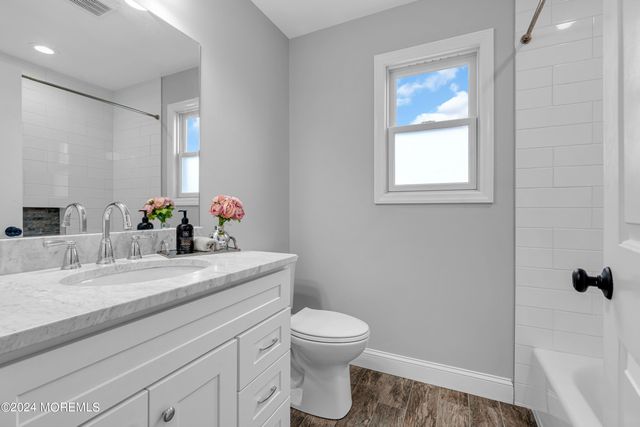 46 Hudson Avenue, Middletown, NJ 07748