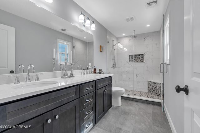 46 Hudson Avenue, Middletown, NJ 07748