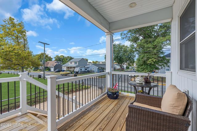 46 Hudson Avenue, Middletown, NJ 07748