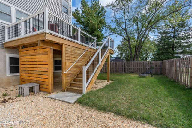 46 Hudson Avenue, Middletown, NJ 07748
