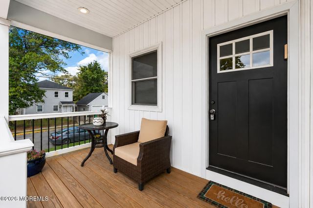 46 Hudson Avenue, Middletown, NJ 07748