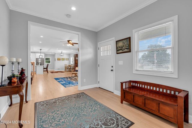 46 Hudson Avenue, Middletown, NJ 07748