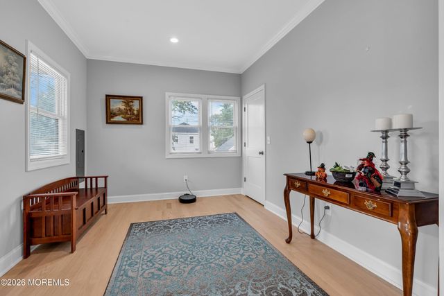 46 Hudson Avenue, Middletown, NJ 07748