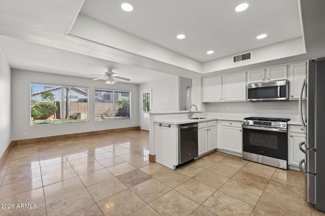 4034 E ANDERSON Drive, Phoenix, AZ 85032