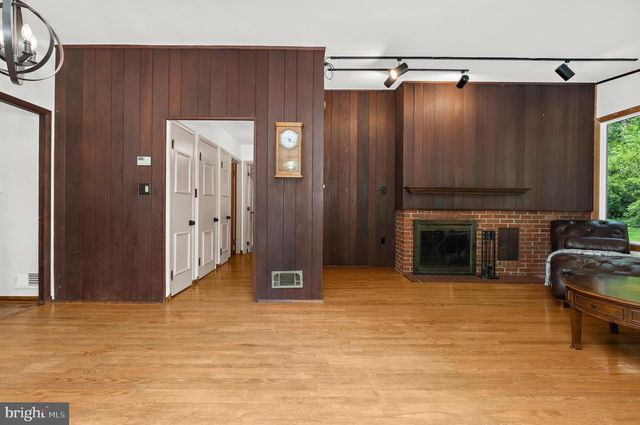 716 ANDOVER RD, Linthicum Heights, MD 21090