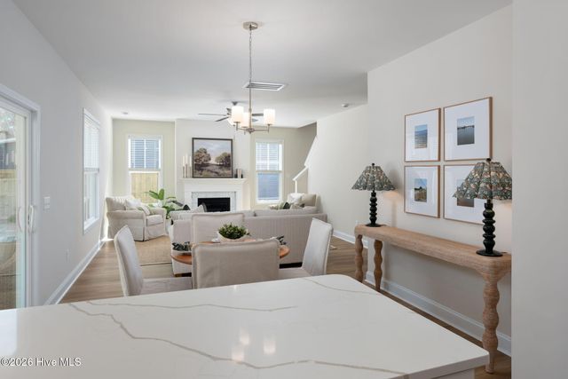 228 S Bandwheel Way, Hampstead, NC 28443