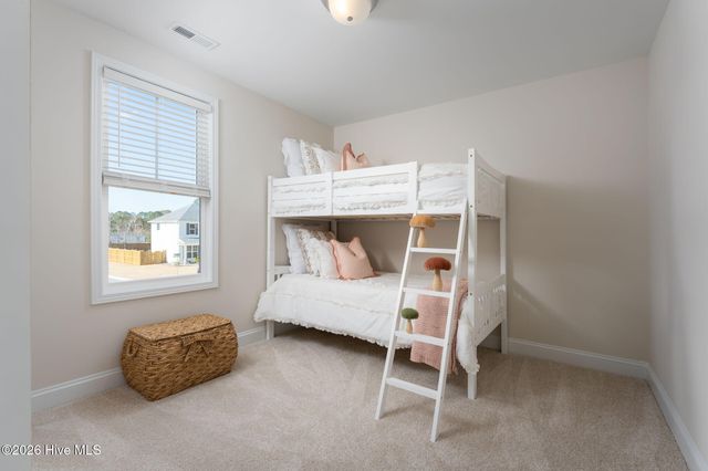 228 S Bandwheel Way, Hampstead, NC 28443