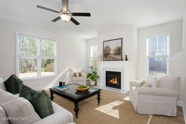 228 S Bandwheel Way, Hampstead, NC 28443