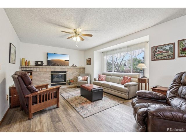 929 E 132nd Dr, Thornton, CO 80241