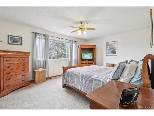 929 E 132nd Dr, Thornton, CO 80241