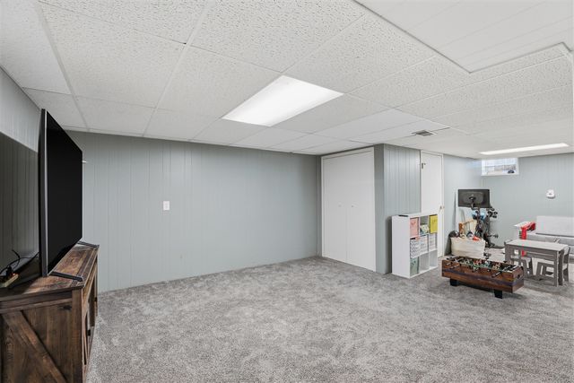 18765 Dale Avenue, Allen Park, MI 48101