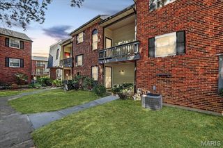 94 Conway Cove Drive, Chesterfield, MO 63017