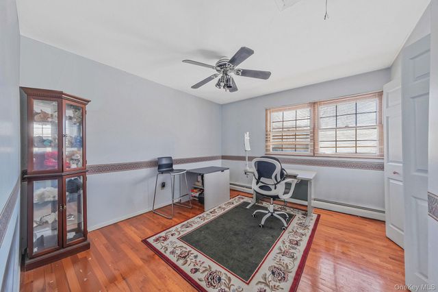 140 Seaman Neck Road, Dix Hills, NY 11746