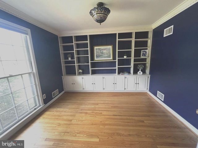 5600 BEAM CT, Bethesda, MD 20817
