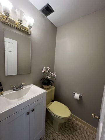 5600 BEAM CT, Bethesda, MD 20817