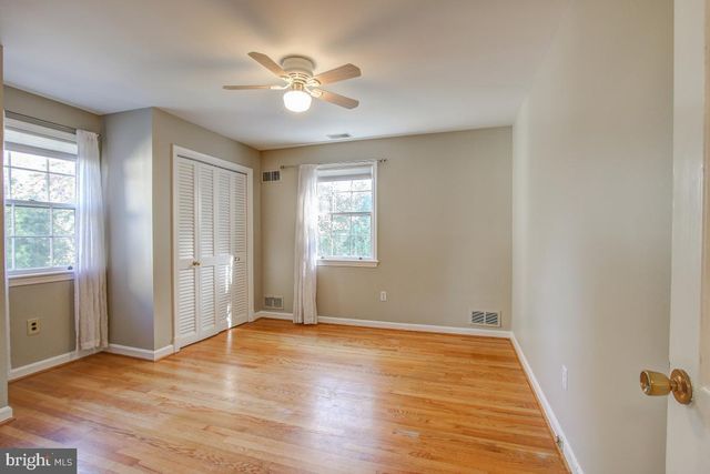 5600 BEAM CT, Bethesda, MD 20817
